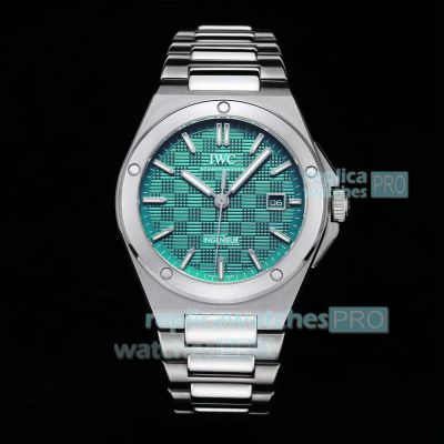 TW Factory Replica Swiss IWC Schaffhausen Ingenieur Green Dial Men 40MM Watch